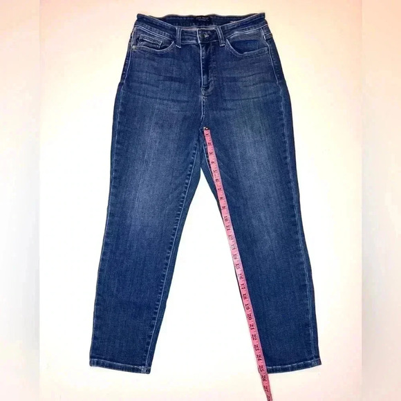 Judy Blue Women’s Cropped Slim Jeans Size- 9/29 - Picture 3 of 10
